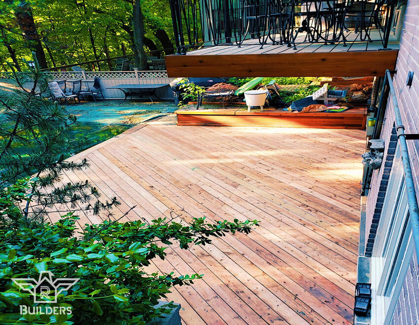 Cedar Deck 2 Cedar Deck 2