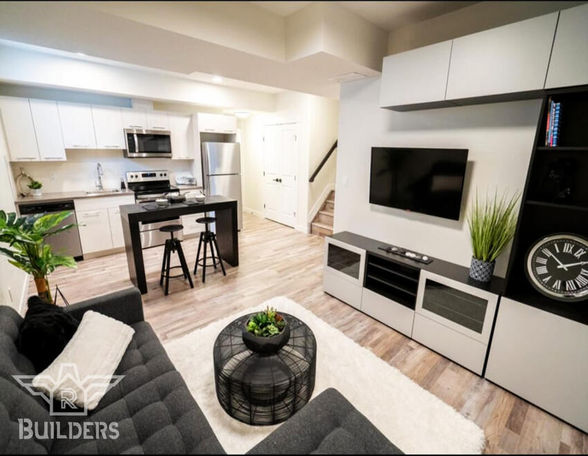 Second Suite 3